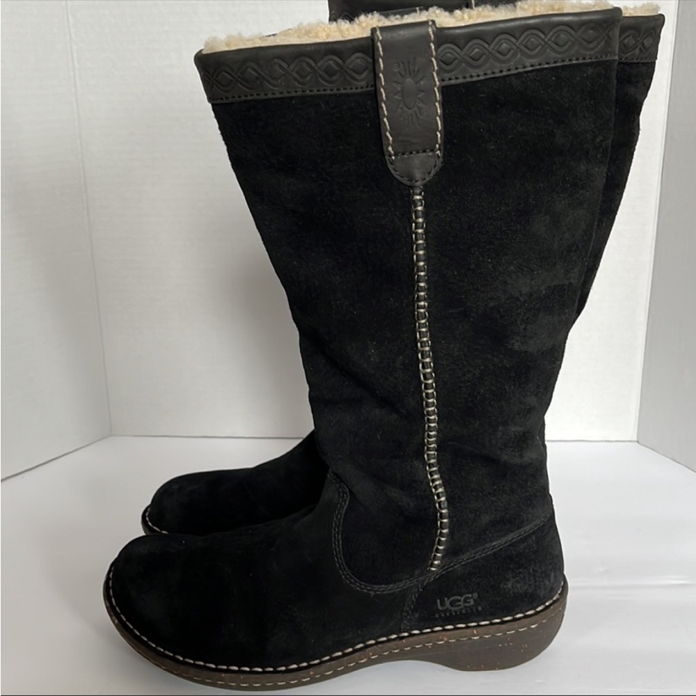 Ugg Australia Swell Tall Black Suede Sheepskin Boots Sz 9
